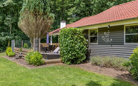 Marret - 30Km from the Sea: Chalet, Domicile, Maison, Toit, Porche, Biens, Siding, Batiments Jardin, Ferme, Cour
