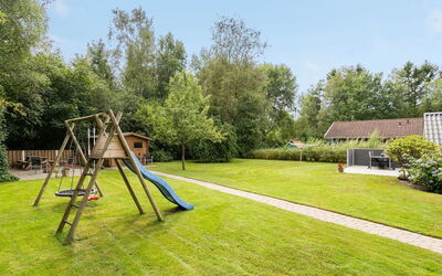 Liljana - 30Km from the Sea