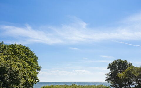 Lelle - 350M from the Sea: Piscine, Mobilier De Jardin, Meubles, Recours, Dalle, Eco Hôtel, Ombre, Chaise, Loisir, Biens