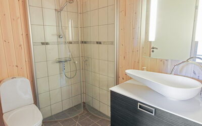 Griselda - 700M from the Sea