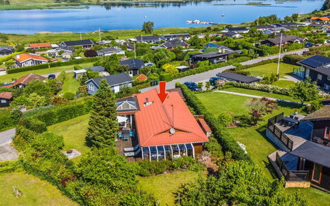 Eleana - 300M to the Fjord: Bois, Toit, Architecture, Domicile, Maison, Chalet, Siding, Dur, Pente, Biens