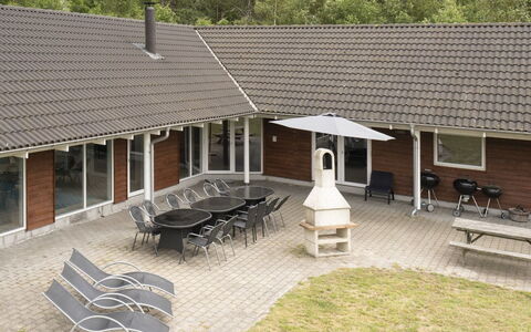 Lottje - 300M from the Sea: Piscine, Mobilier De Jardin, Meubles, Recours, Dalle, Eco Hôtel, Ombre, Chaise, Loisir, Biens