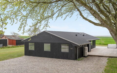 Ajla: Toit, Maison, Domicile, Chalet, Porte, Siding, Plate-Forme, Porche, Planche, Dur