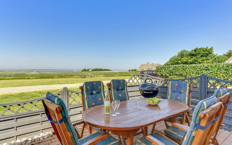 Ejna: Bleu, Arbuste, Chalet, Couverture De Sol, Jardin, Biens, Ombre, Aménagement Paysager, Ferme, Eco Hôtel