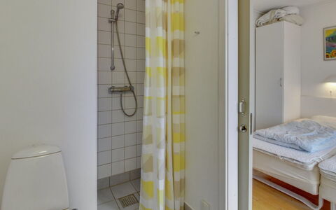 Arngerus: Design Intérieur, Lit, Chambre, Sol, Sol, Meubles, Drap De Lit, Plafond, Pièce, Literie