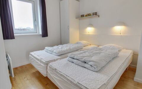 Arngerus: Biens, Ferme