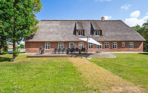 Thordis: Toit, Maison, Domicile, Chalet, Porte, Siding, Plate-Forme, Porche, Planche, Dur