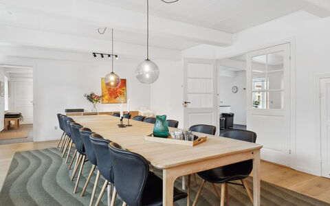 Thordis: Toit, Maison, Domicile, Chalet, Porte, Siding, Plate-Forme, Porche, Planche, Dur