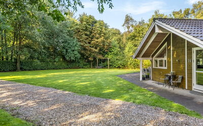Kaare - 34.2Km from the Sea