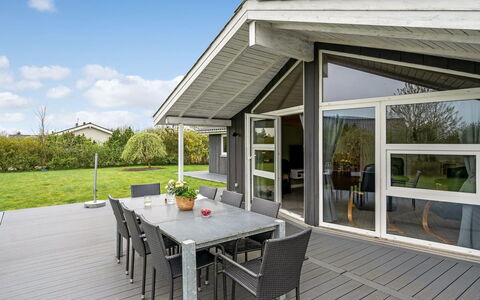 Ingbritt - 700M to the Fjord: Maison, Toit, Domicile, Chalet, Cabanon, Batiments Jardin, Siding, Cour, Cabane En Rondins, Cabane
