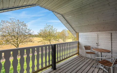 Adelia - 850M to the Fjord: Bois, Composite, Porche, Planche, Plate-Forme, Dur, Balustrade, Tache De Bois, Ombre, Clôture