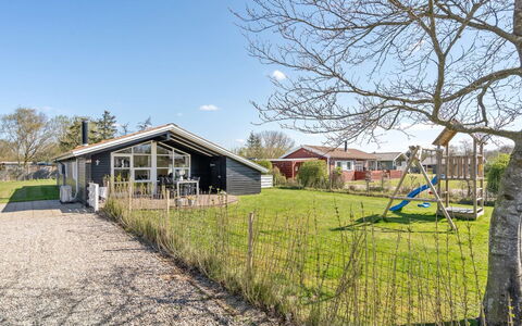 Miikka - 800M to the Fjord: Chalet, Domicile, Maison, Toit, Porche, Biens, Siding, Batiments Jardin, Ferme, Cour