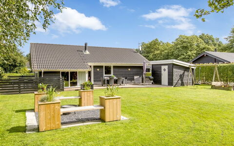 Gretje - 650M to the Fjord: Maison, Domicile, Zone Résidentielle, Toit, Chalet, Lot Terre, Biens, Cour, Jardin, Siding