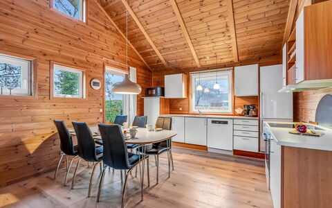 Gretje - 650M to the Fjord: Bois, Plafond, Domicile, Chalet, Cabane En Rondins, Dur, Tache De Bois, Cuisine, Planche, Grenier