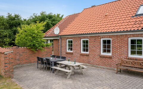 Wilmar - 1Km to the Fjord: Bois, Toit, Maison, Chalet, Porte, Domicile, Siding, Lot Terre, Batiments Jardin, Cabanon