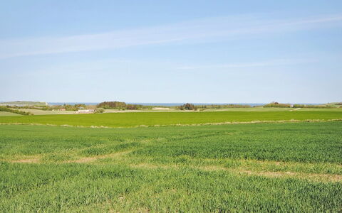 Alois - 1Km to the Fjord: Domicile, Toit, Maison, Chalet, Biens, Porte, Porche, Siding, Ferme, Ombre