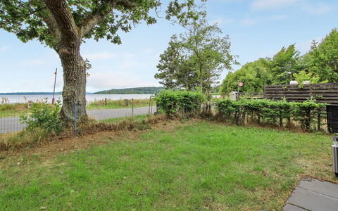 Graa: Toit, Maison, Lot Terre, Domicile, Chalet, Biens, Batiments Jardin, Ombre, Cabane En Rondins, Aménagement Paysager