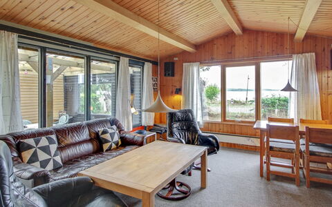 Graa: Toit, Maison, Lot Terre, Domicile, Chalet, Biens, Batiments Jardin, Ombre, Cabane En Rondins, Aménagement Paysager