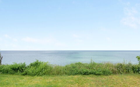 Orwik - 30M from the Sea: Meubles, Design Intérieur, Sol, Bois, Sol, Plafond, Parquet, Chaise, Table, Éclairage