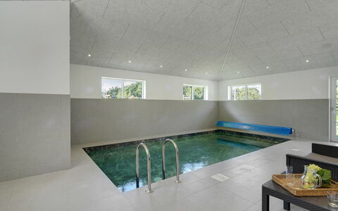 Gabriele - 17Km from the Sea: Toit, Domicile, Porte, Chalet, Ombre, Siding, Cour, Biens, Arrière-Cour