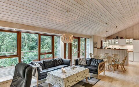 Nelie - 40Km from the Sea: Piscine, Mobilier De Jardin, Meubles, Recours, Dalle, Eco Hôtel, Ombre, Chaise, Loisir, Biens
