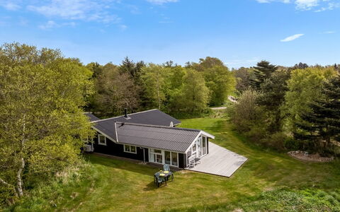 Eske - 200M to the Fjord: Herbe, Prairie, Paysage, Écorégion, Plaine, Communauté Des Plantes, Lot Terre, Mobilier De Jardin, Prairie, Formations Arbustives