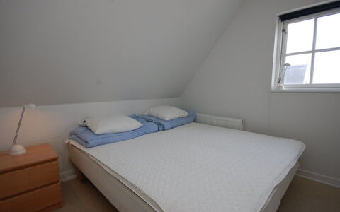Alita - 1.2Km from the Sea: Chambre, Sol, Lit, Sol, Drap De Lit, Literie, Linge, Cadre De Lit, Pièce