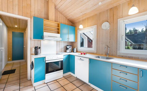 Luciane - 2.5Km from the Sea: Chalet, Arrière-Cour, Cour, Batiments Jardin, Cabanon, Siding, Mobilier De Jardin, Cabane En Rondins, Structure En Plein Air, Cabane