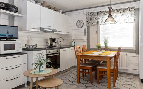 Riekko: Bois, Neige, Chalet, L'Hiver, Toit, Domicile, Gelé, Cabane En Rondins, Siding, Pente