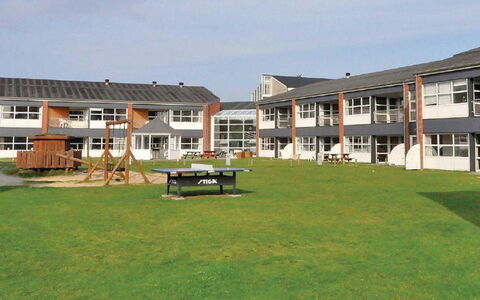 Milly - 100M from the Sea: Meubles, Design Intérieur, Sol, Bois, Sol, Plafond, Parquet, Chaise, Table, Éclairage