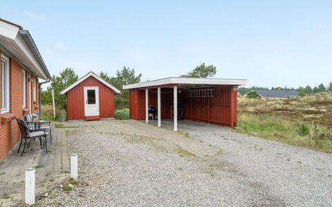 Lisemarie - 800M from the Sea: Bois, Toit, Architecture, Domicile, Maison, Chalet, Siding, Dur, Pente, Biens