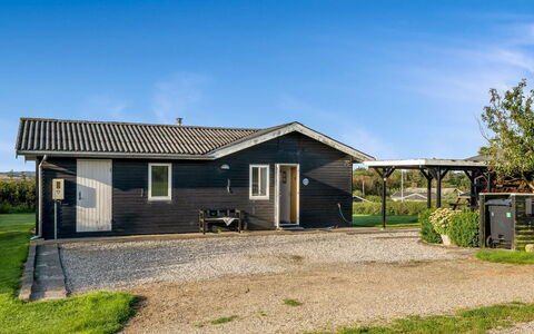 Awer - 300M to the Fjord: Architecture, Toit, Domicile, Composite, Daylighting, Siding, Allée