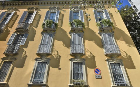Brera Terrace Apartment: Ciel, Plante, Nuage, La Nature, Arbre, Paysage Naturel, Lot Terre, Paysage, Loisir, Herbe