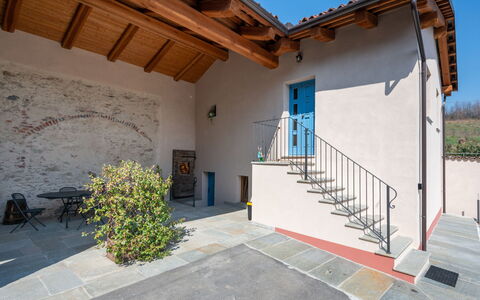 Da Marita: Plante, L'Eau, Ciel, Bâtiment, Bleu, Bois, Ombre, Condominium, Loisir, Immobilier