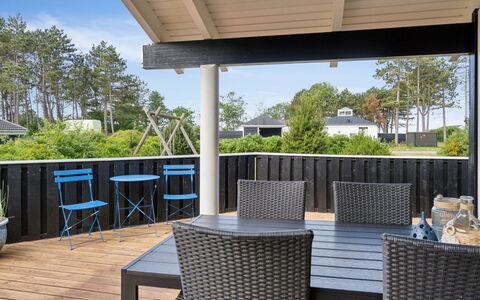 Alvy - 200M from the Sea: Bois, Domicile, Porche, Plate-Forme, Dur, Toit, Tache De Bois, Parquet, Eco Hôtel