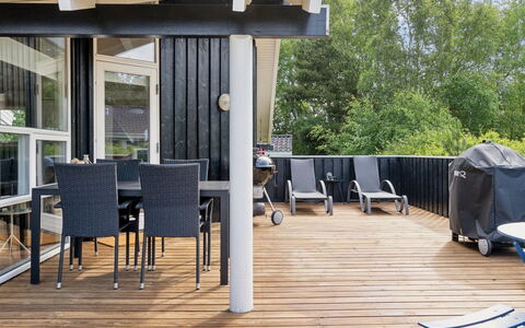 Alvy - 200M from the Sea: Bois, Domicile, Porche, Plate-Forme, Dur, Toit, Tache De Bois, Parquet, Eco Hôtel