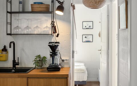 Olaf - 1.4Km from the Sea: Meubles, Design Intérieur, Mur, Cuisine, Luminaire, Cabinetry, Éclairage, Comptoir, Domicile, Sol