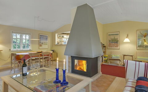 Ayla - 200M from the Sea: Meubles, Design Intérieur, Sol, Bois, Sol, Plafond, Parquet, Chaise, Table, Éclairage
