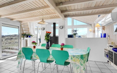 Ritha - 350M from the Sea: Bois, Toit, Architecture, Domicile, Maison, Chalet, Siding, Dur, Pente, Biens