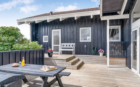 Rauli - 50M from the Sea: Bois, Domicile, Porche, Plate-Forme, Dur, Toit, Tache De Bois, Parquet, Eco Hôtel