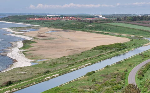 Aranja - 300M to the Fjord: Ressources En Eau, L'Eau, Plan D'Eau, Voie Navigable, Canal, Banque, Cotiers Et Relief Océaniques, Cours D'Eau, Côte, Paysage
