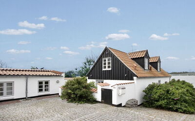 Pauliina - 10M to the Fjord