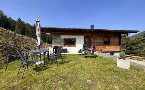 Hettegg Lehen: Plante, Ciel, Propriété, Bâtiment, Fenêtre, Arbre, Maison, Lot Terre, Table, Chalet