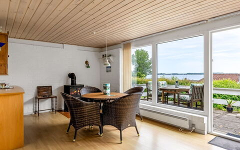 Tekla - 70M to the Fjord: Meubles, Sol, Sol, Bois, Design Intérieur, Parquet, Plafond, Chaise, Table, Dur