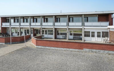 Stilla - 35Km from the Sea