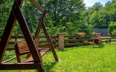 Bazak: Plante, Ciel, Paysage Naturel, Bois, Arbre, Lot Terre, Herbe, Suppression Des Plantes Ligneuses, Couverture De Sol, Arbuste