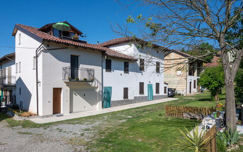 Raggio di Sole: Plante, Propriété, Bâtiment, Paysage Naturel, Arbre, Lot Terre, Maison, Chalet, Paysage, Zone Résidentielle