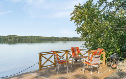 Norrgården: L'Eau, Ciel, Nuage, Paysage Naturel, Lac, Bois, Arbre, Mobilier De Jardin, Paysage, Table