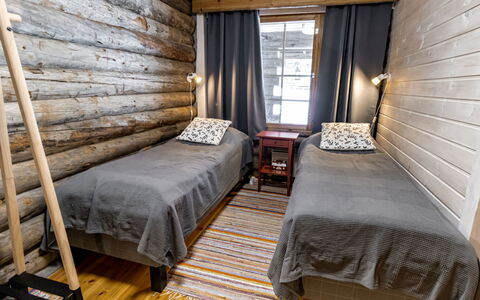 Sallan Savu e: Zone Rurale, Station De Montagne, Village, Chaîne De Montagnes, Vallée, Village De Montagne, Alpes, Eco Hôtel, Balcon, Hôtel