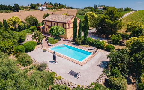 Casa Bellavista: Arbuste, Maison, Biens, Domicile, Établissements Humains, Ferme, Piscine, Jardin, Chalet